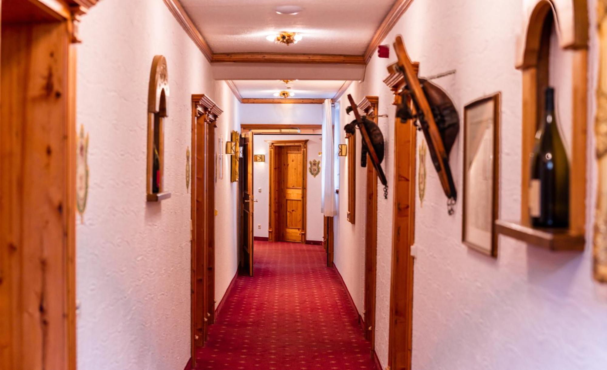 Hotel-Restaurant Kreuzberghof Tagungs- Und Veranstaltungshotel Tiefenbach  المظهر الخارجي الصورة