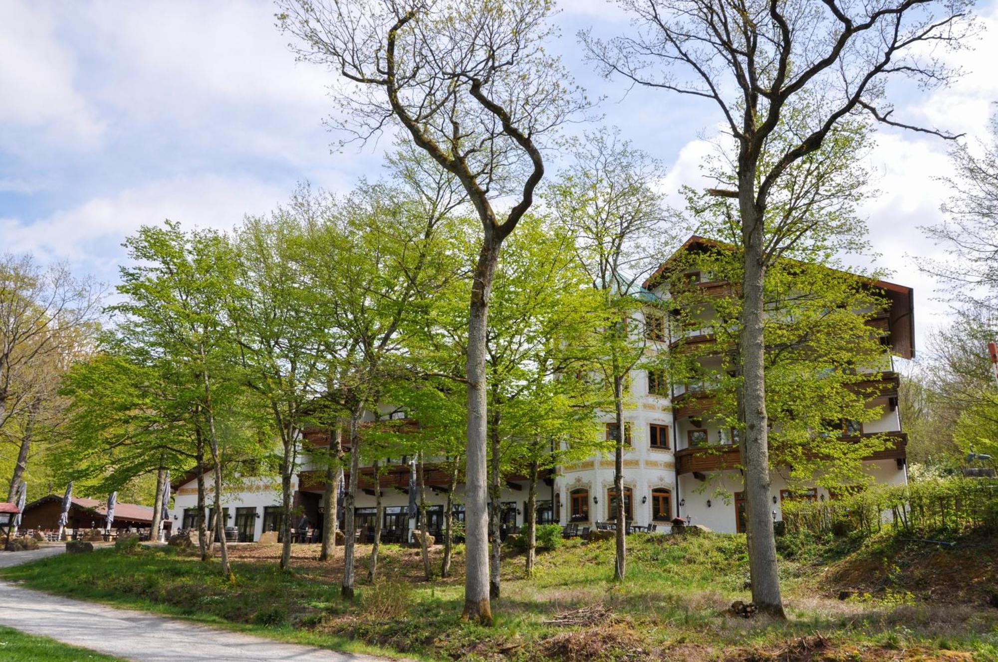 Hotel-Restaurant Kreuzberghof Tagungs- Und Veranstaltungshotel Tiefenbach  المظهر الخارجي الصورة