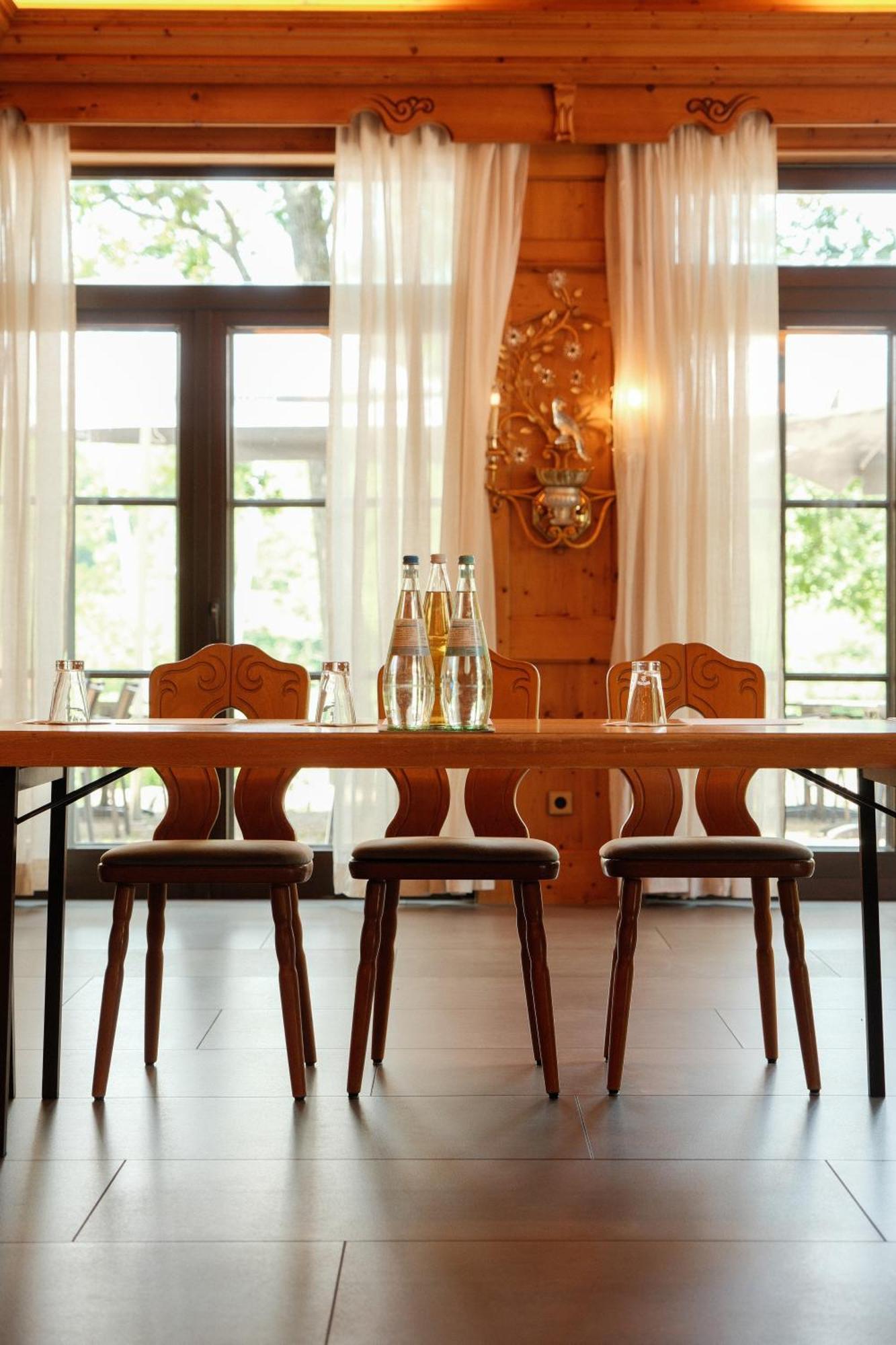 Hotel-Restaurant Kreuzberghof Tagungs- Und Veranstaltungshotel Tiefenbach  المظهر الخارجي الصورة