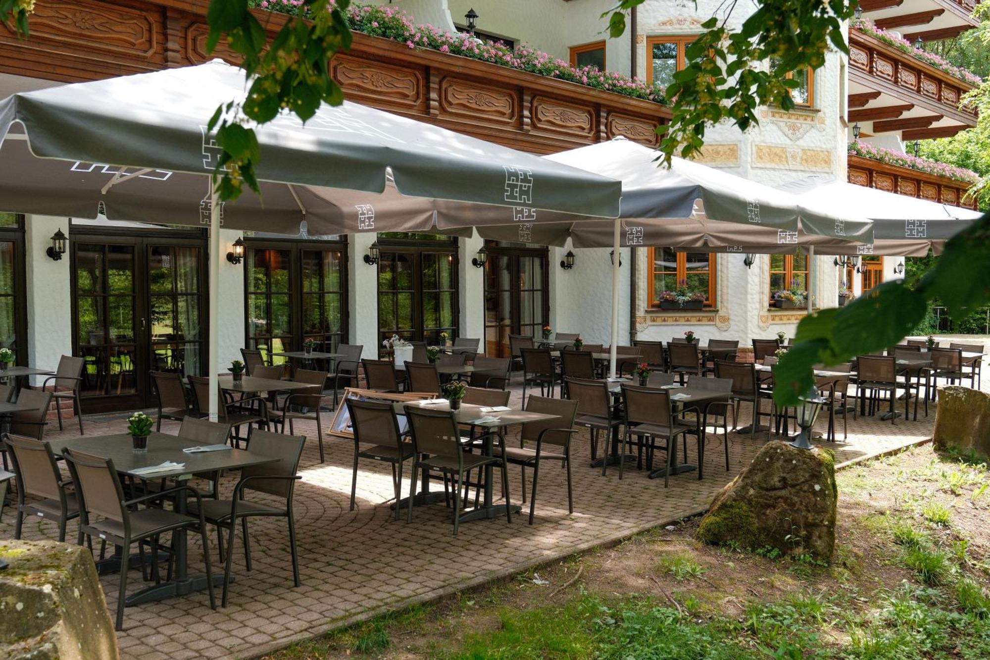 Hotel-Restaurant Kreuzberghof Tagungs- Und Veranstaltungshotel Tiefenbach  المظهر الخارجي الصورة